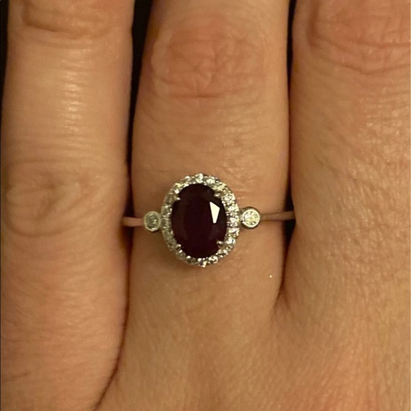 🚨🚨ALL RINGS BUY ONE GET ONE HALF OFF OF EQUAL OR LESSER VALUE 🚨🚨 - Picture 2 of 2